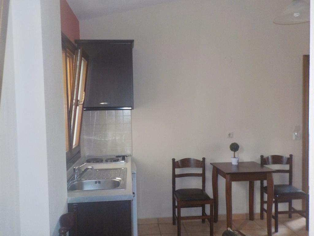 Apartamento Pansion Fani Uranópolis Exterior foto